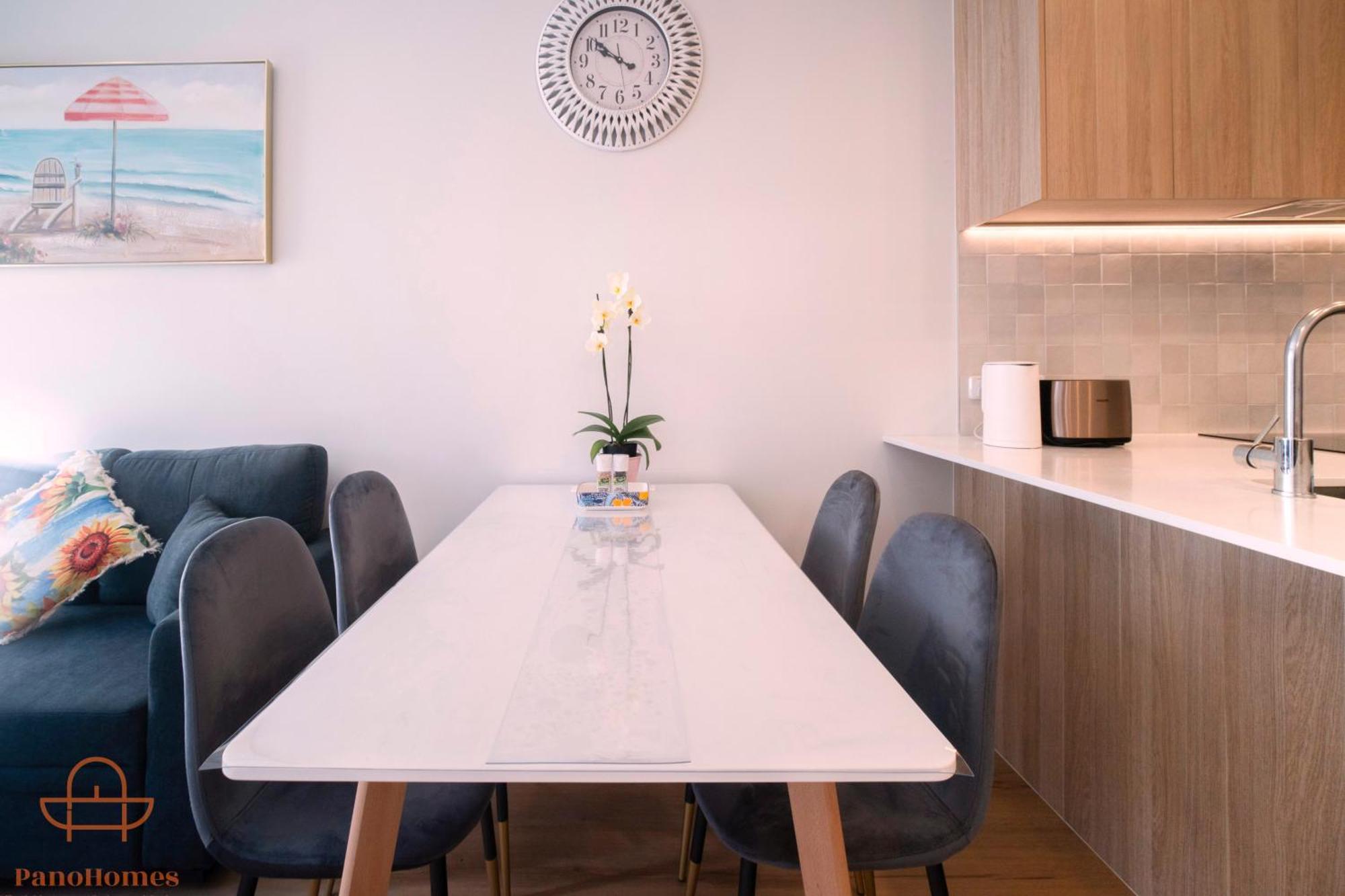 Modern Townhouse Close To City With Full Kitchen - Ellerslie Окленд Экстерьер фото